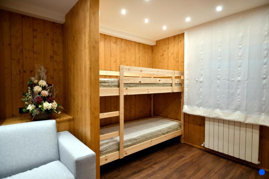 Apartment Bilocale Centro Paese Con Posto Auto Madonna di Campiglio